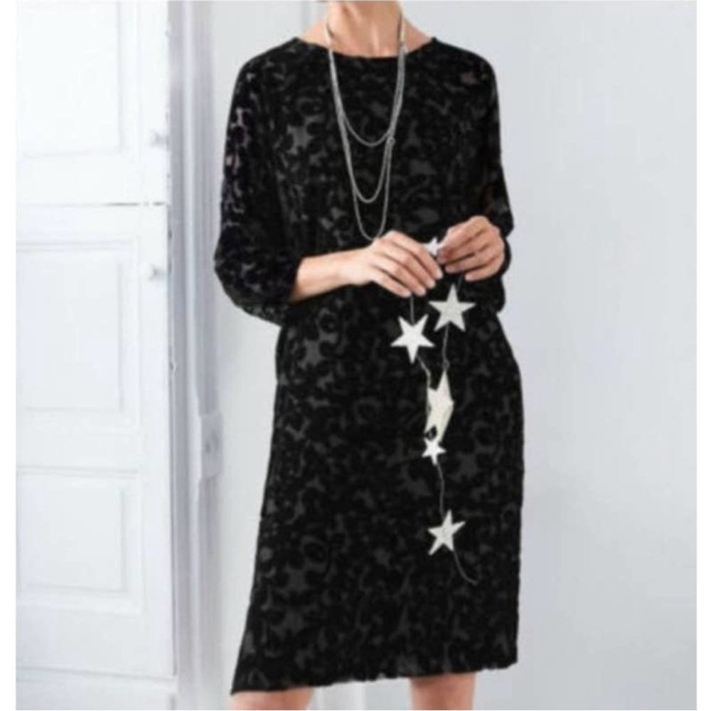 Garnet Hill Women’s Black Velvet Burnout Holiday Cocktail Dress Size 16 EUC